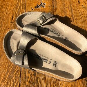 Like new Birkenstock Size 38 or 8 / 8.5